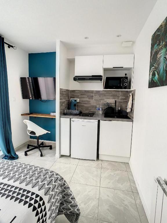 Studio Cosy Hyper Centre Gare Amiens Wifi Netflix 2 Pers المظهر الخارجي الصورة