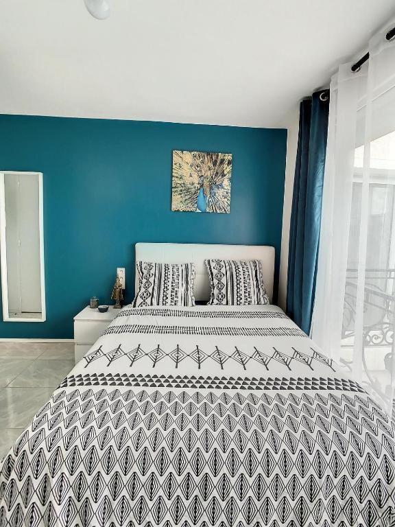 Studio Cosy Hyper Centre Gare Amiens Wifi Netflix 2 Pers المظهر الخارجي الصورة